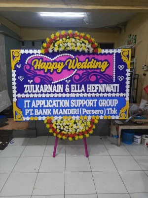 Papan Bunga di Cibuluh Kalipucang